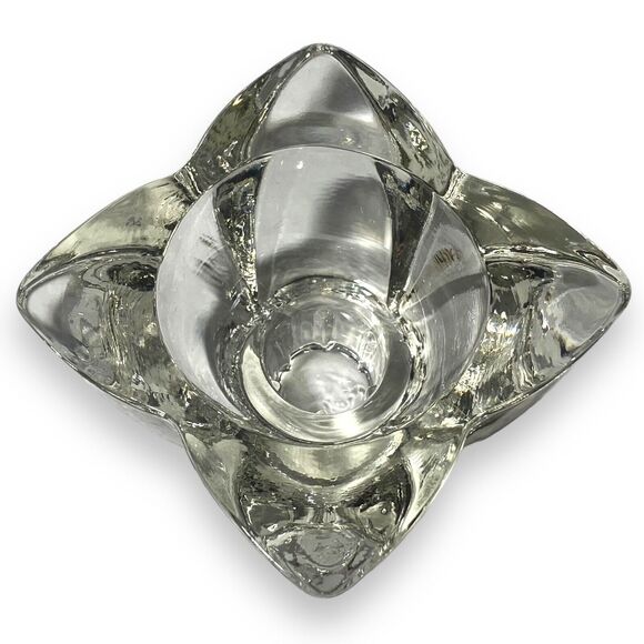 Vintage Lot of 2 Clear Glass Candle Holders Flower Shape Tealight Taper Pillar - Picture 7 of 7